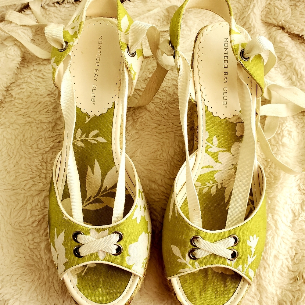 Montego Bay Club wedges size 10